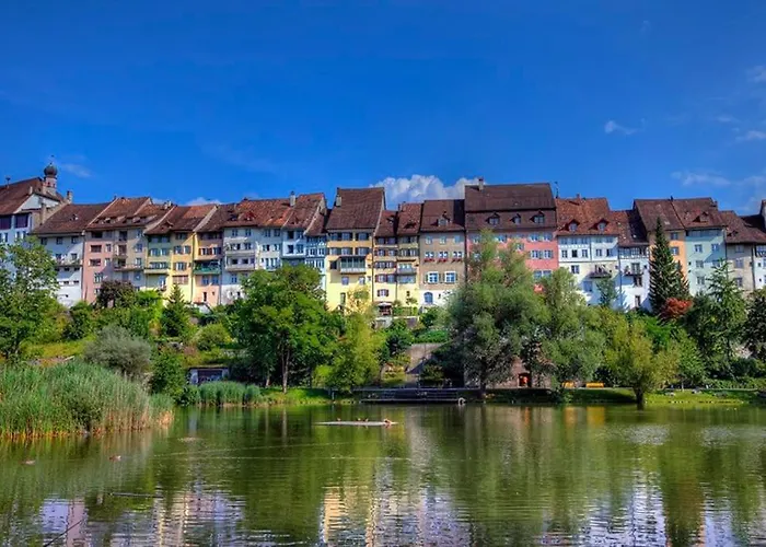 Renovierte 4,5-zi-wohnung Mit Parkplatz In Ruhiger Lage - 90m2 Appartement *