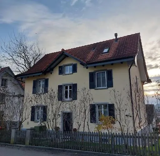 Renovierte 4,5-zi-wohnung Mit Parkplatz In Ruhiger Lage - 90m2 * Wil (St. Gallen)