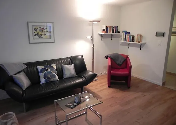 Renovierte 4,5-zi-wohnung Mit Parkplatz In Ruhiger Lage - 90m2 Apartamento Wil (St. Gallen)