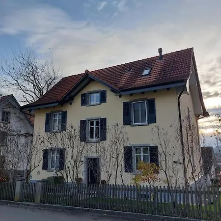 Stilvolle 4,5 Zimmer-wohnung 90m2 - Fuer Urlaub & Business * Wil (St. Gallen)